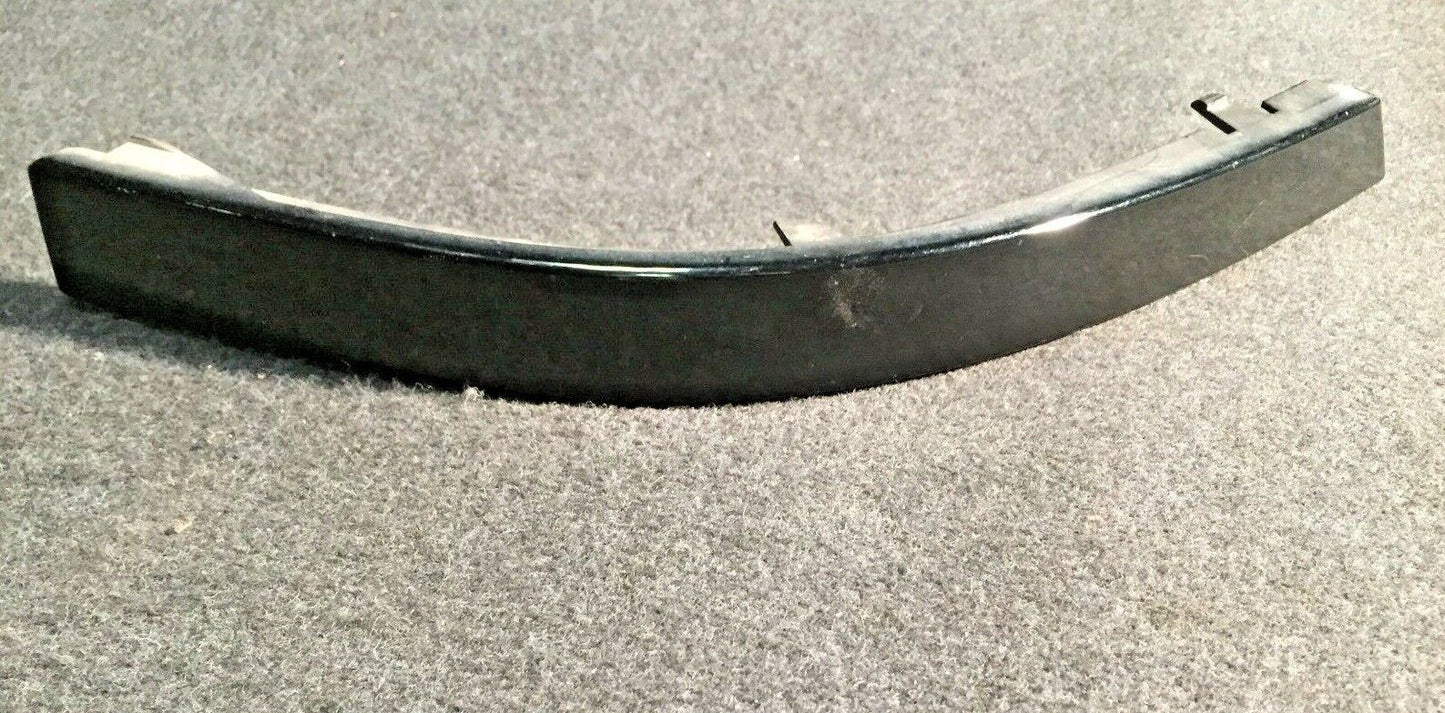 02 03 04 05 BMW E65 Rear Left Driver Side Tail Light Trim Molding OEM