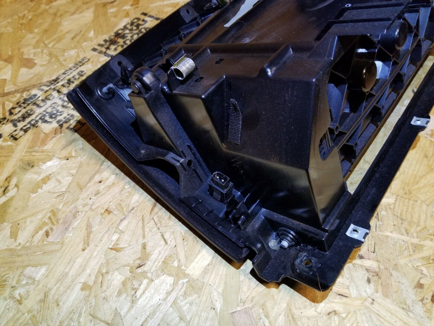 04 05 06 07 BMW 530xi E60 Glove Box OEM