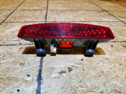 06 07 08 09 10 Kia Rio5 Third 3rd Stop Light Lamp OEM