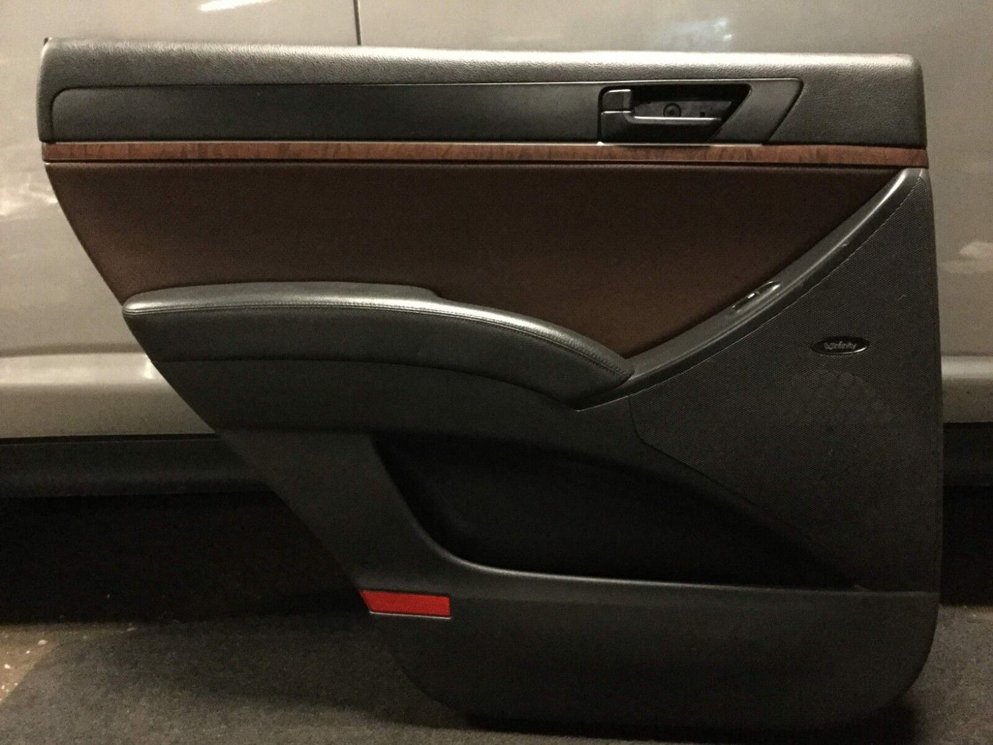 07 08 09 10 11 12 Hyundai Veracruz Rear Left Door Trim Panel Driver Side OEM