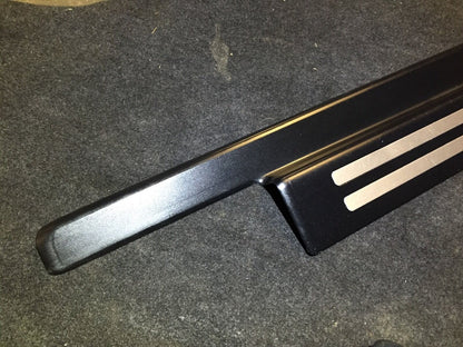 04 05 06  Audi A4 B6 Convertible Right Pass Door Sealing Strip Molding OEM