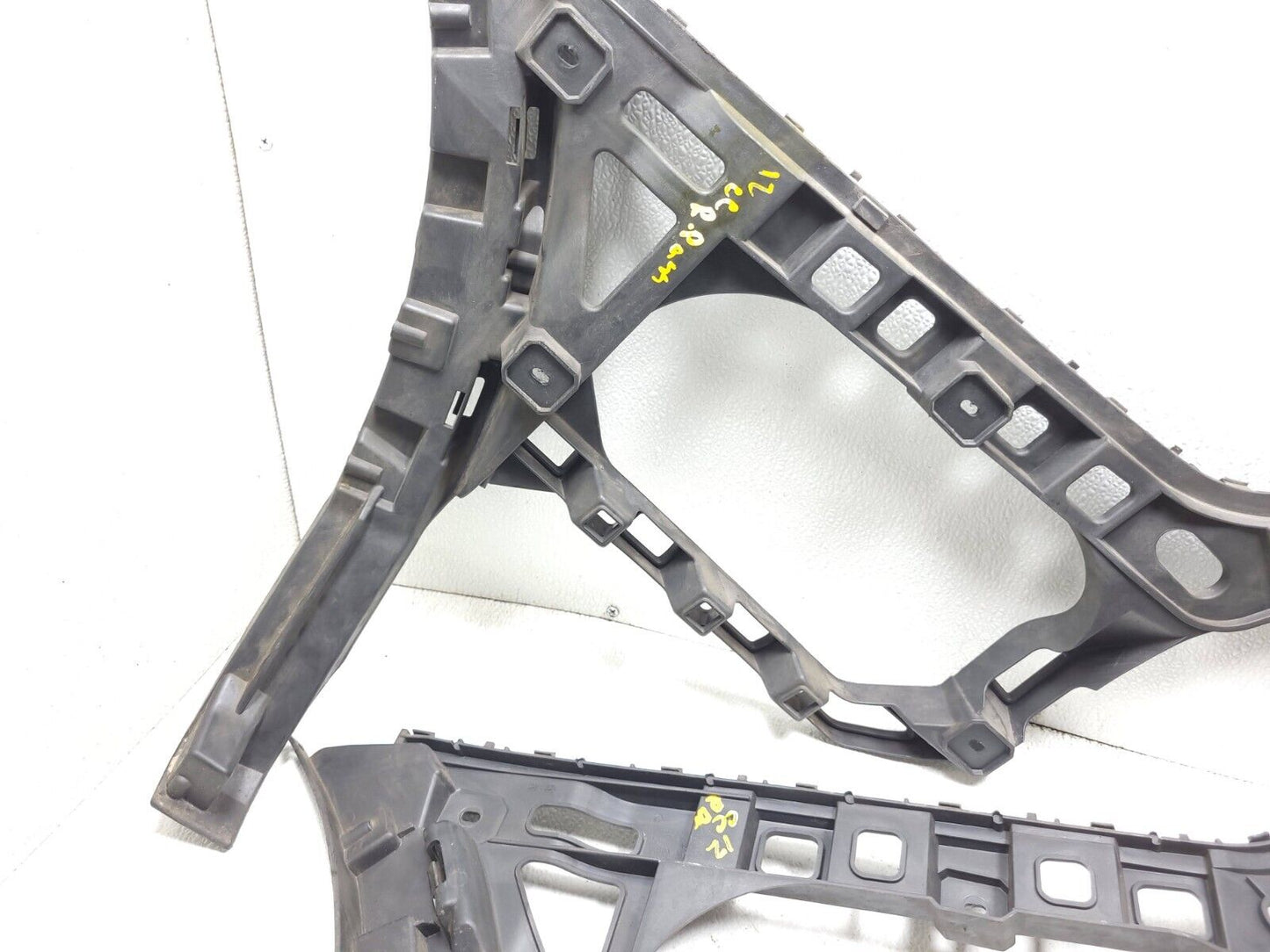09 10 11 12 Volkswagen Cc Rear Bumper Bracket Left & Right Pair OEM