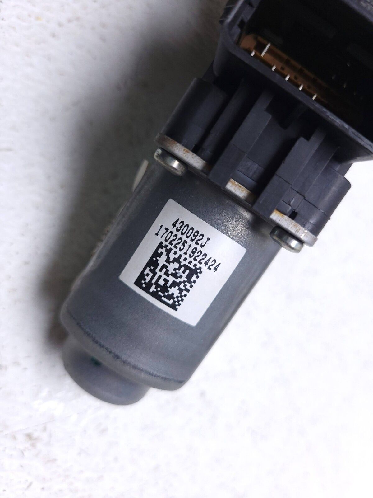 12-19 Volkswagen Passat Rear Window Motordriver Side Left 561959811c OEM