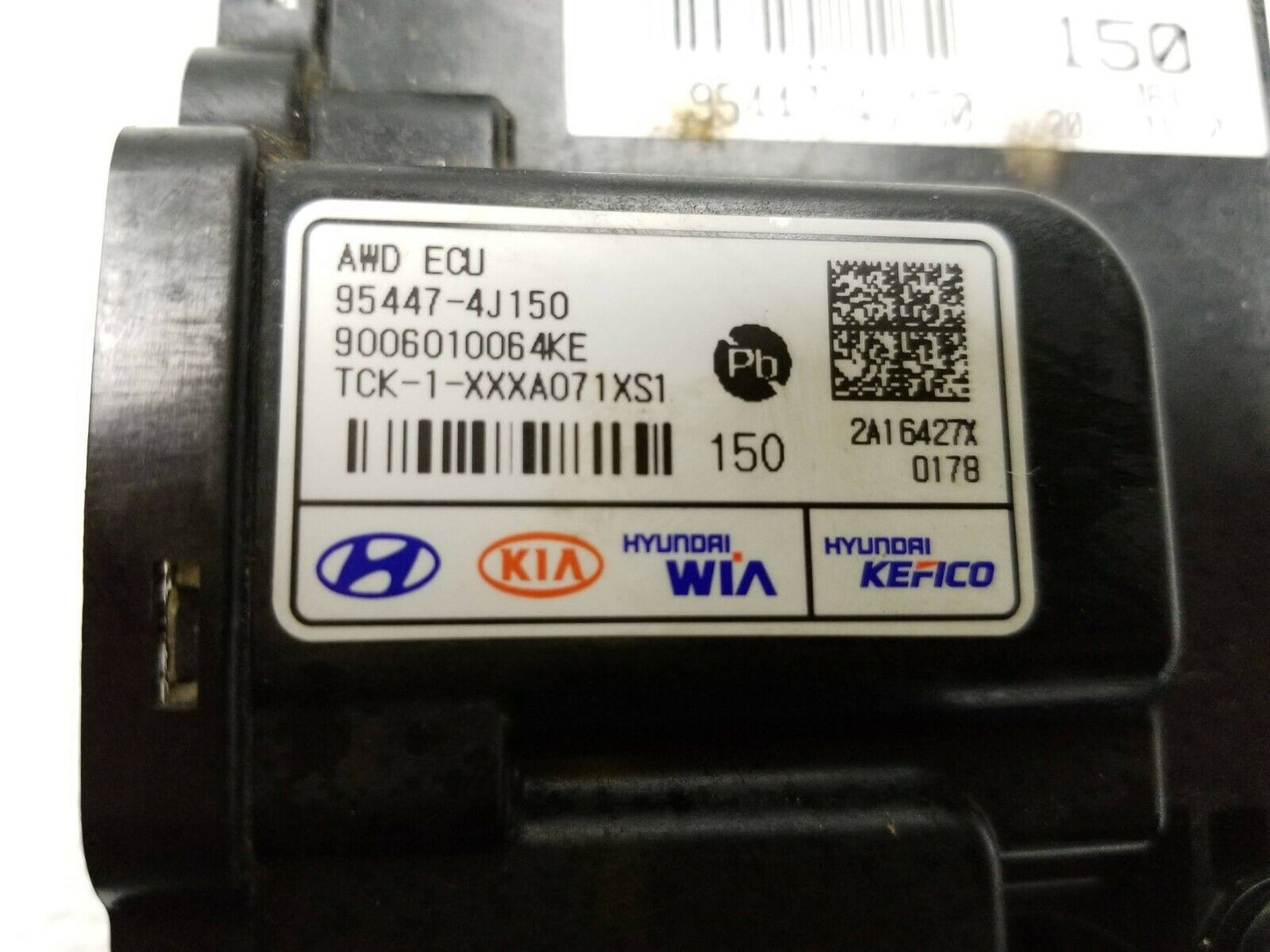 21 22 Kia Stinger A/t 3.3l 4wd Control Module Unit 95447-4j150 OEM 312 Miles
