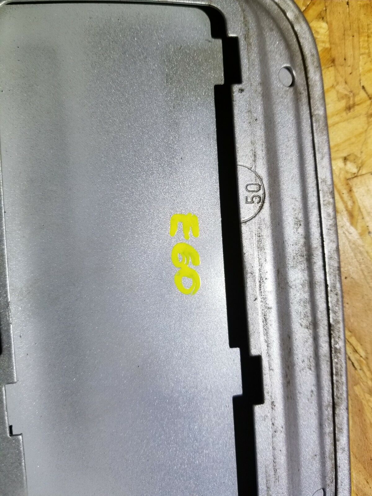 04 05 06 07 BMW 530xi E60 Fuel Tank Door Filler Lid OEM