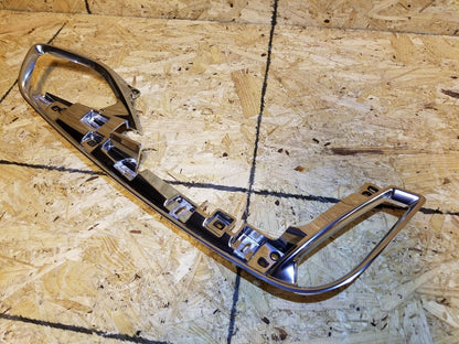 16 17 18 19 Chevrolet Malibu Front Dash Trim Bezel Silver OEM 3k