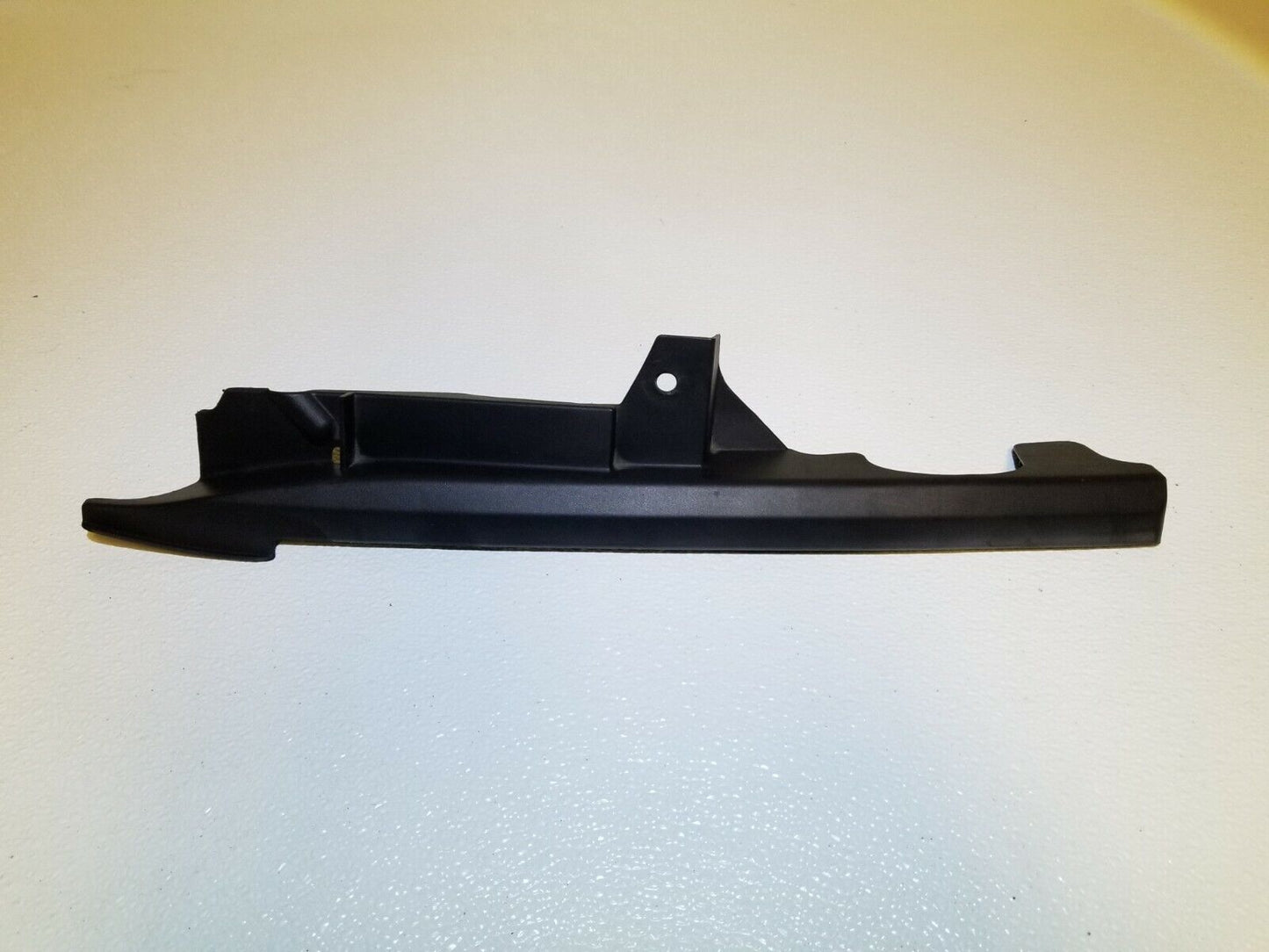 07 08 09 Acura RDX Passenger Right Front Fender Upper Trim Cover 74206stk OEM