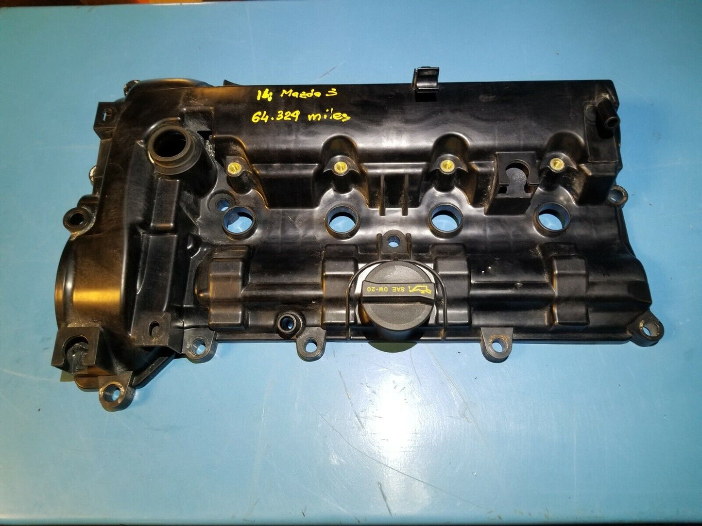 2014 2015 2016 Mazda 3 2.0l Engine Valve Cover OEM