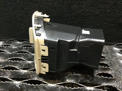 07 08 09 Suzuki Grand Vitara Xl-7 Right Passenger Dash AC Heater Air Vent OEM