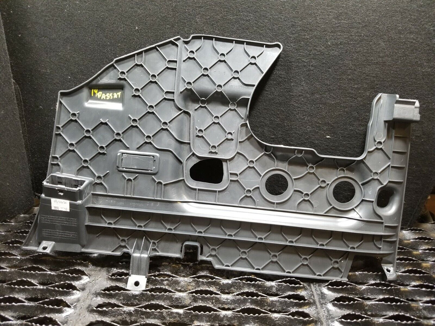 10 11 12 13 14 VW Passat Instrument Panel Dash Under Cover OEM 41k