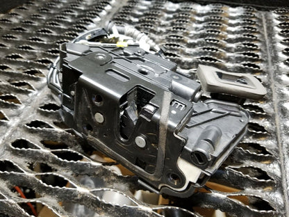 10 11 12 13 14 VW Passat Front Right Passenger Door Lock Latch Actuator OEM 41k