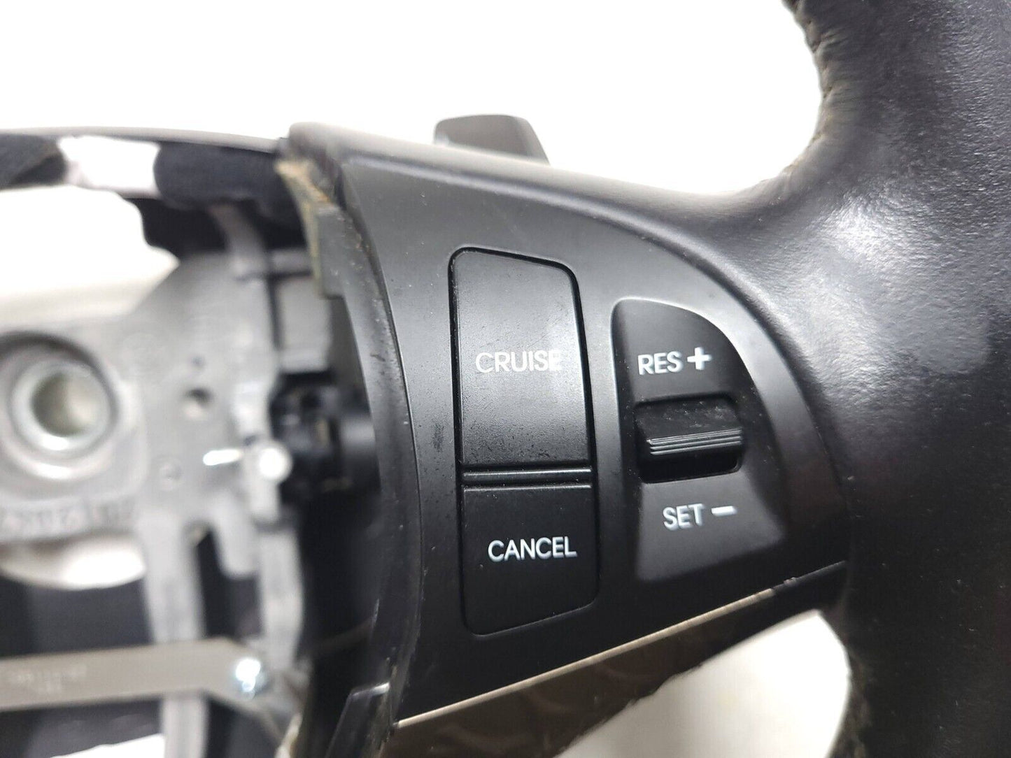 2013-2016 Hyundai Genesis Coupe Steering Wheel OEM