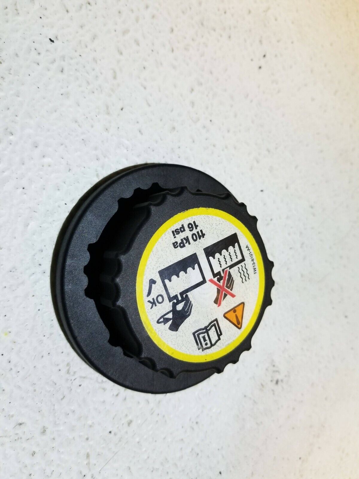 06 07 08 09 Range Rover Sport Radiator Overflow Reservoir Cap OEM