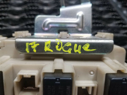 16 17 18 19 Nissan Rogue Dash Fuse Box OEM 33k