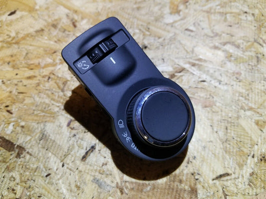 13 14 15 16 Buick Encore Headlight Switch OEM 32k
