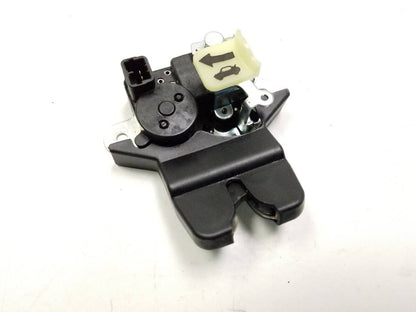 2013 - 2016 Hyundai Genesis Trunk Lid Lock Latch Actuator OEM