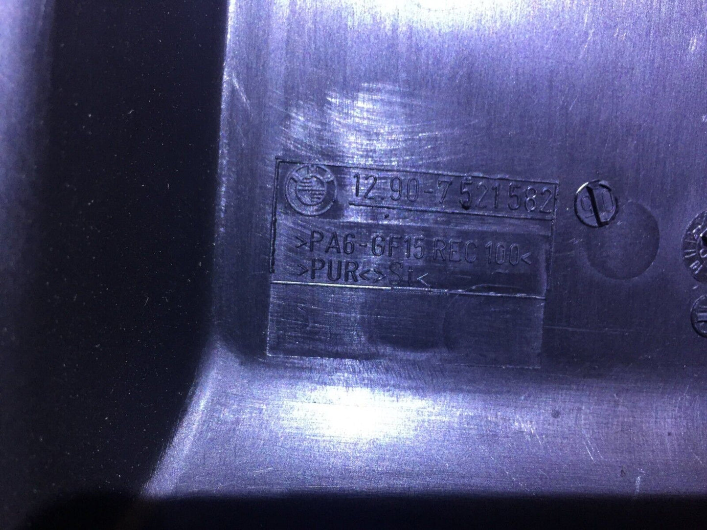 04 05 06 BMW X3 E83 3.0l Ecu Electronic Box Cover 7521582 OEM D34