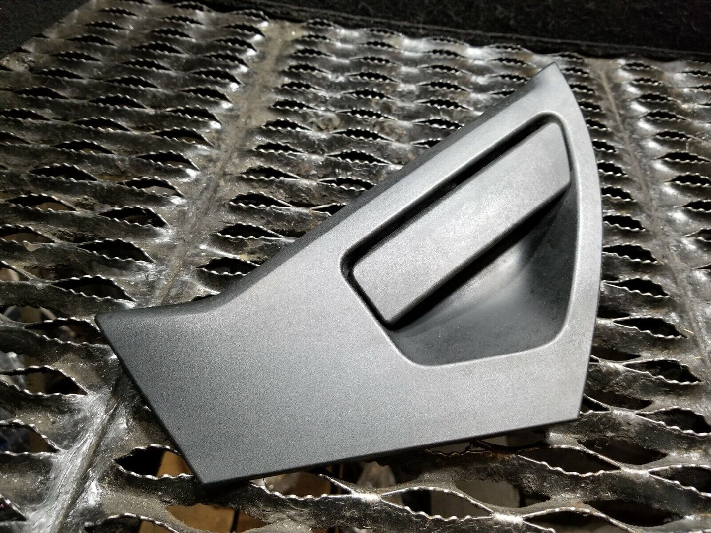 11 12 13 14 Nissan Juke Exterior Door Handle Rear Right Passenger Side OEM