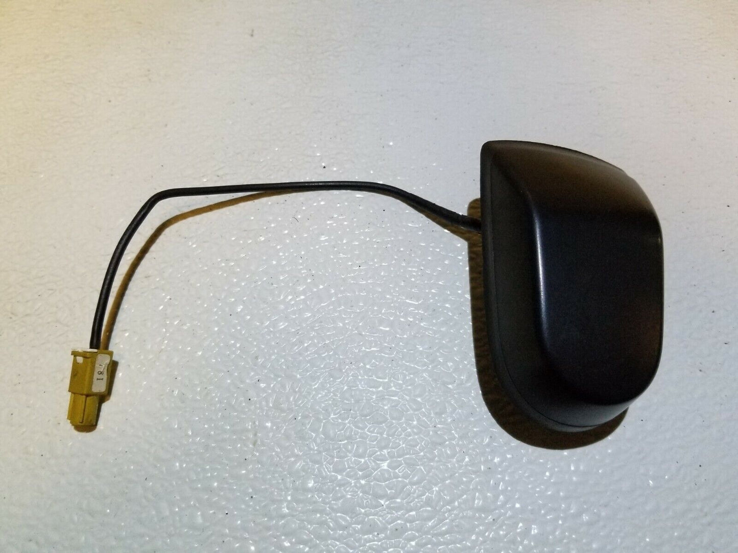 07 08 09 Mitsubishi Eclipse Trunk Lid Antenna OEM
