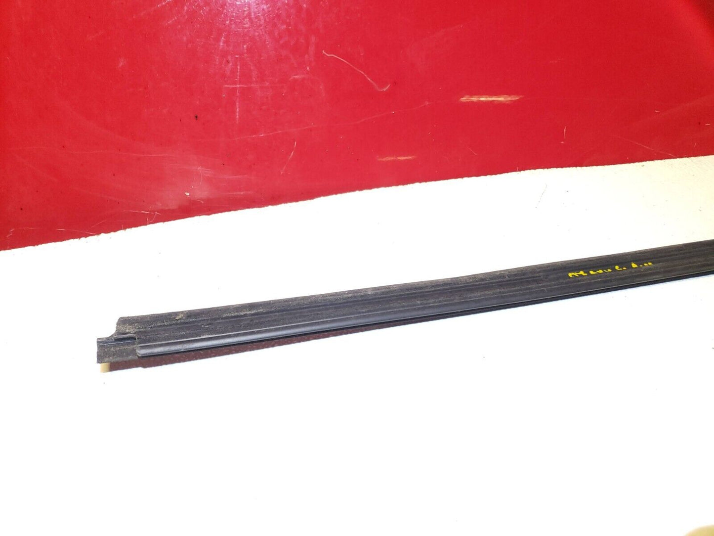 2007 - 2013 Suzuki SX4 Front Right Door Window Belt Trim Molding Pass Side OEM