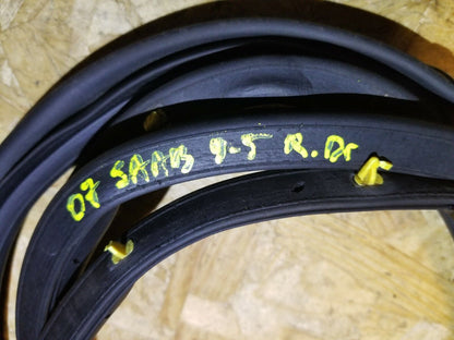 06 07 08 09 Saab 9-5 Aero Rear Left Driver Door Weatherstrip Seal OEM