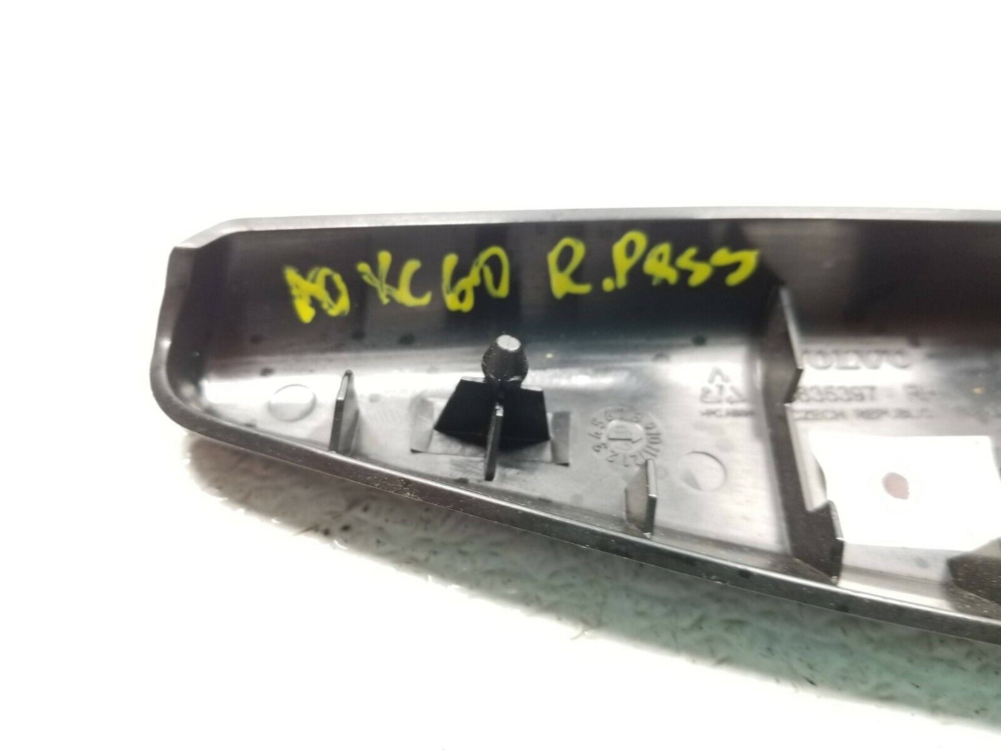 10 11 12 13 Volvo XC60 Rear Right Pass Interior Door Inner Cover Trim OEM