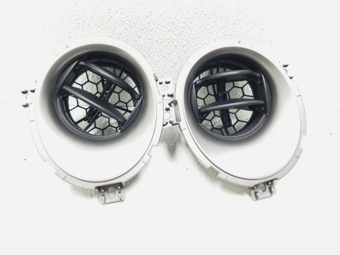 11 12 13 14 Nissan Juke Dash Air Vent Pair OEM