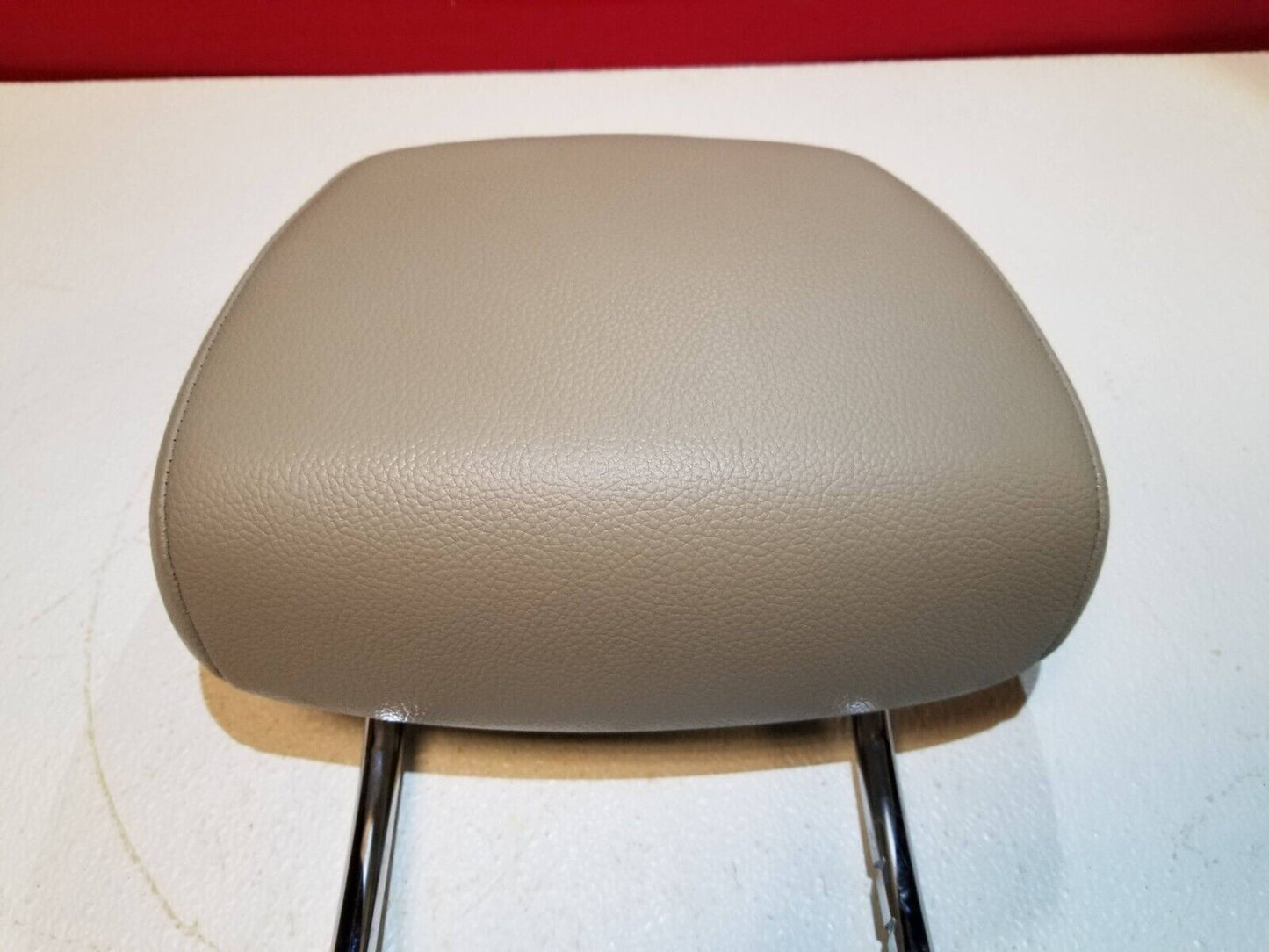 12 13 14 Mercedes-benz C300 Front Left Driver Seat Headrest OEM