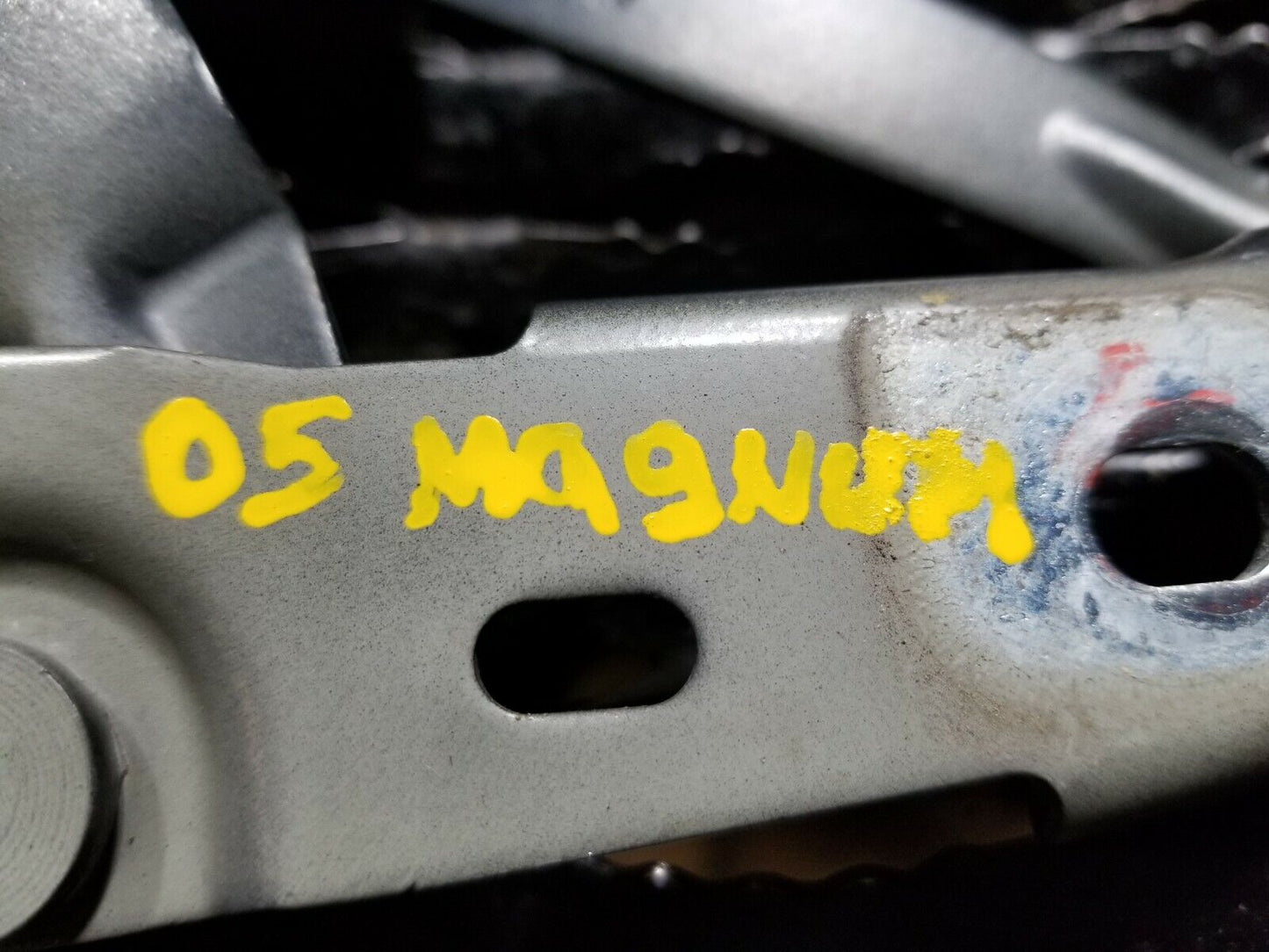 05 06 07 Dodge Magnum Hood Hinge Left & Right 2pcs OEM