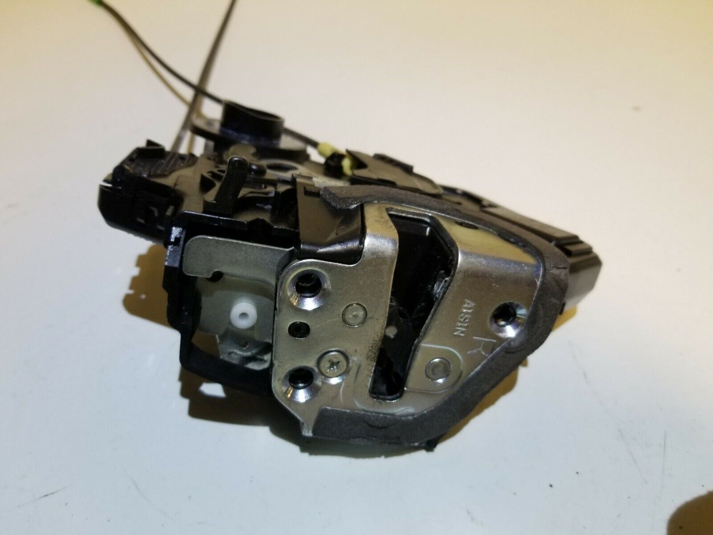 04 05 06 Scion Xa Rear Right Passenger Door Lock Latch Actuator OEM