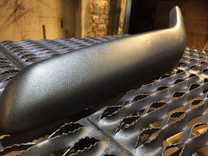 05 06 07 08 Audi A6 C6 Front Interior Door Grab Handle Driver Side OEM