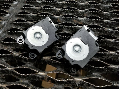 15 16 17 18 Chevrolet Impala HVAC AC Heater Blend Door Actuator (pair) OEM