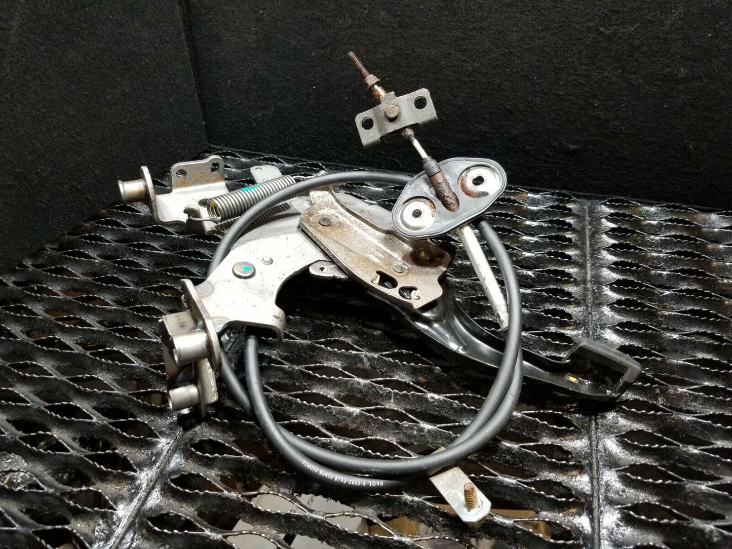11 12 13 14 Ford Edge 3.5l Emergency Parking Brake Pedal W/ Cable OEM