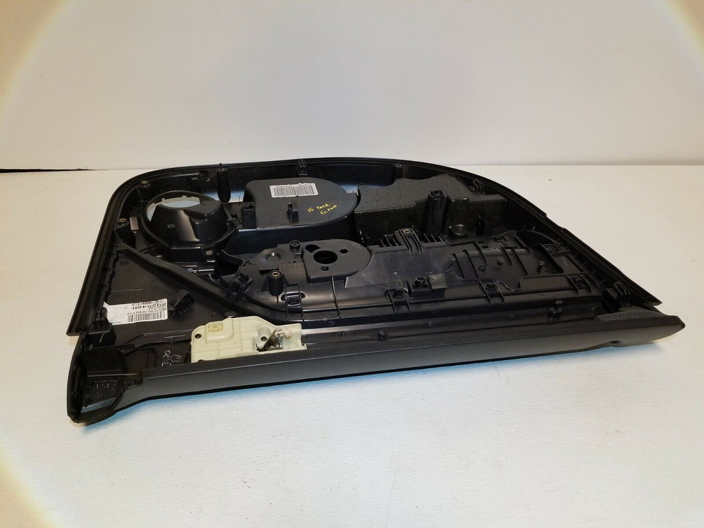 12 13 14 15 16 Jeep Patriot Front Right Pass Door Trim Panel OEM 54k