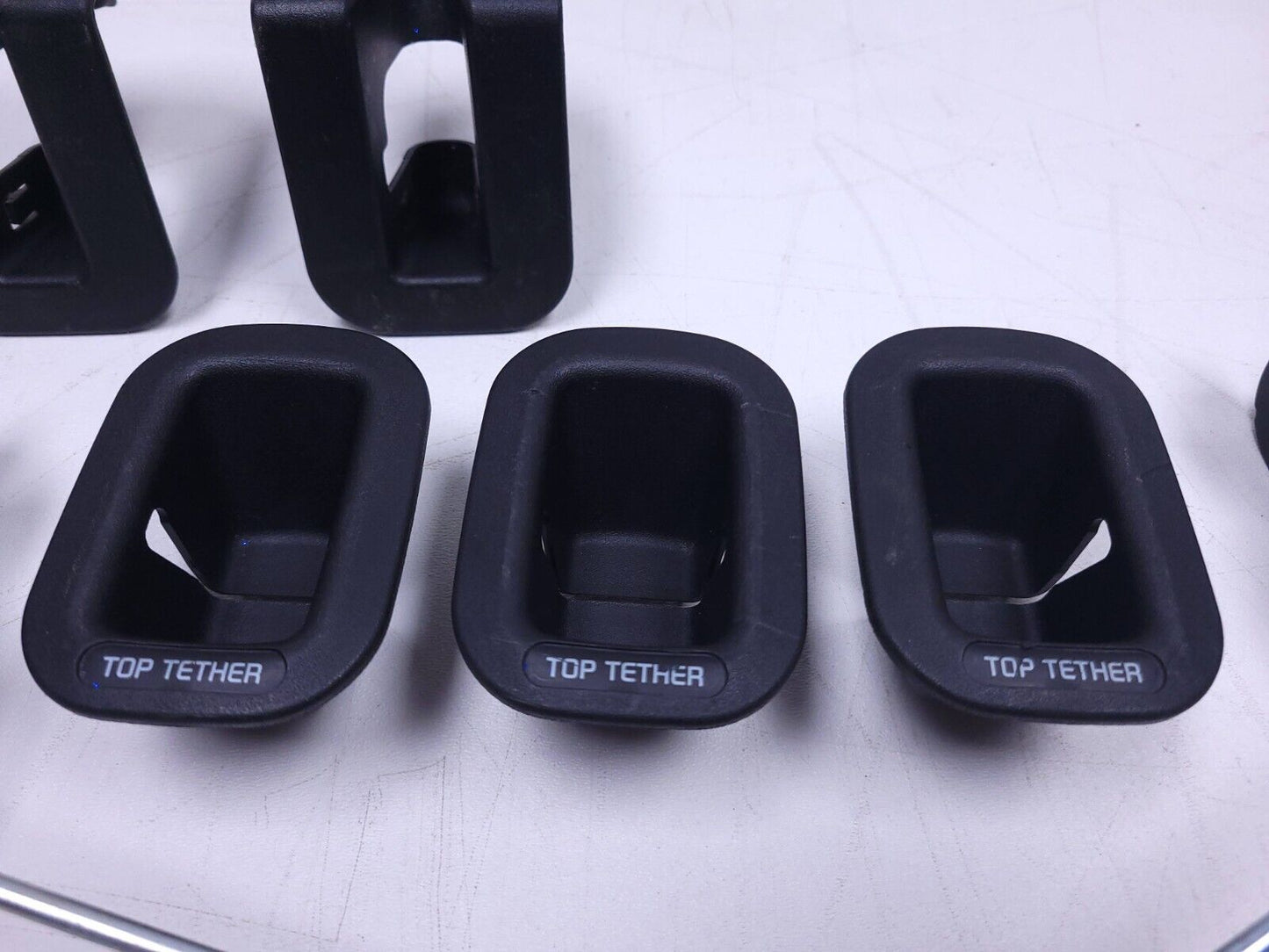 20 21 22 Hyundai Venue Rear Headrest Guide Sleeve Fold Lock Belt Trim OEM