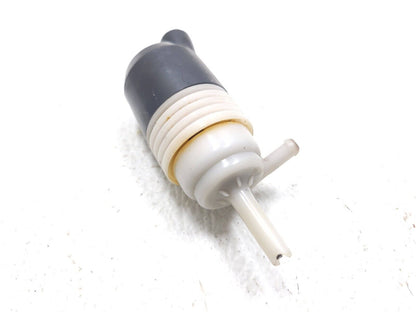 2011-2014 Cadillac CTS Coupe Windshield Washer Pump 8tw009239 OEM