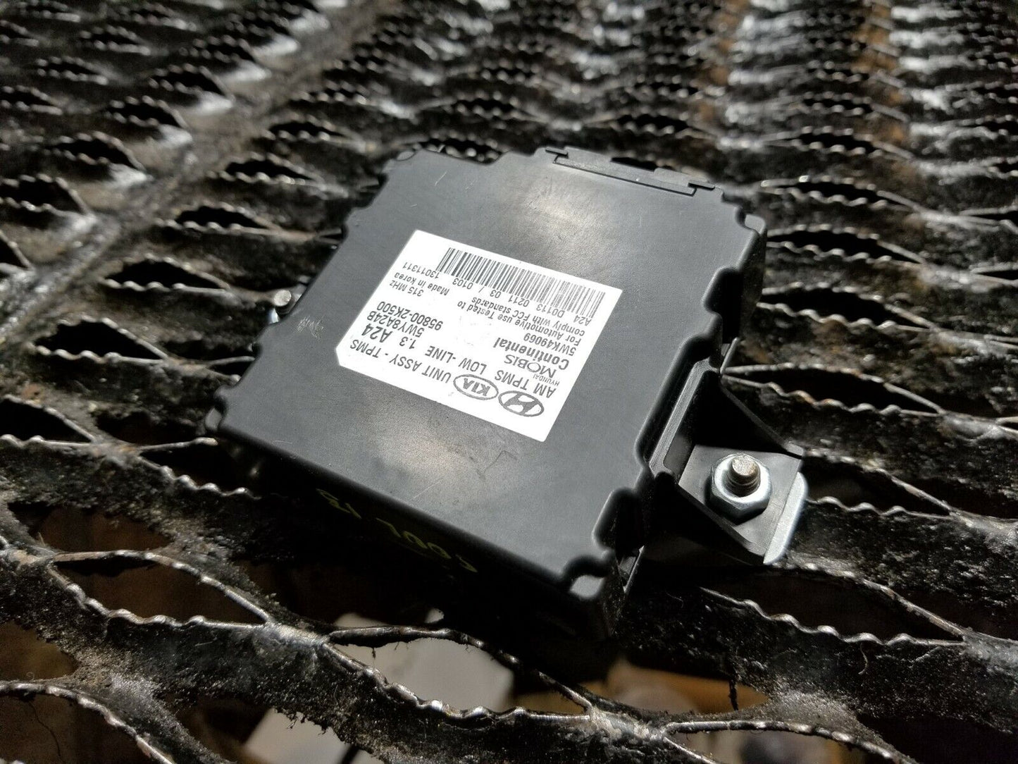 11 12 13 Kia Soul Tpms Tire Pressure Module 95800-2k500 OEM
