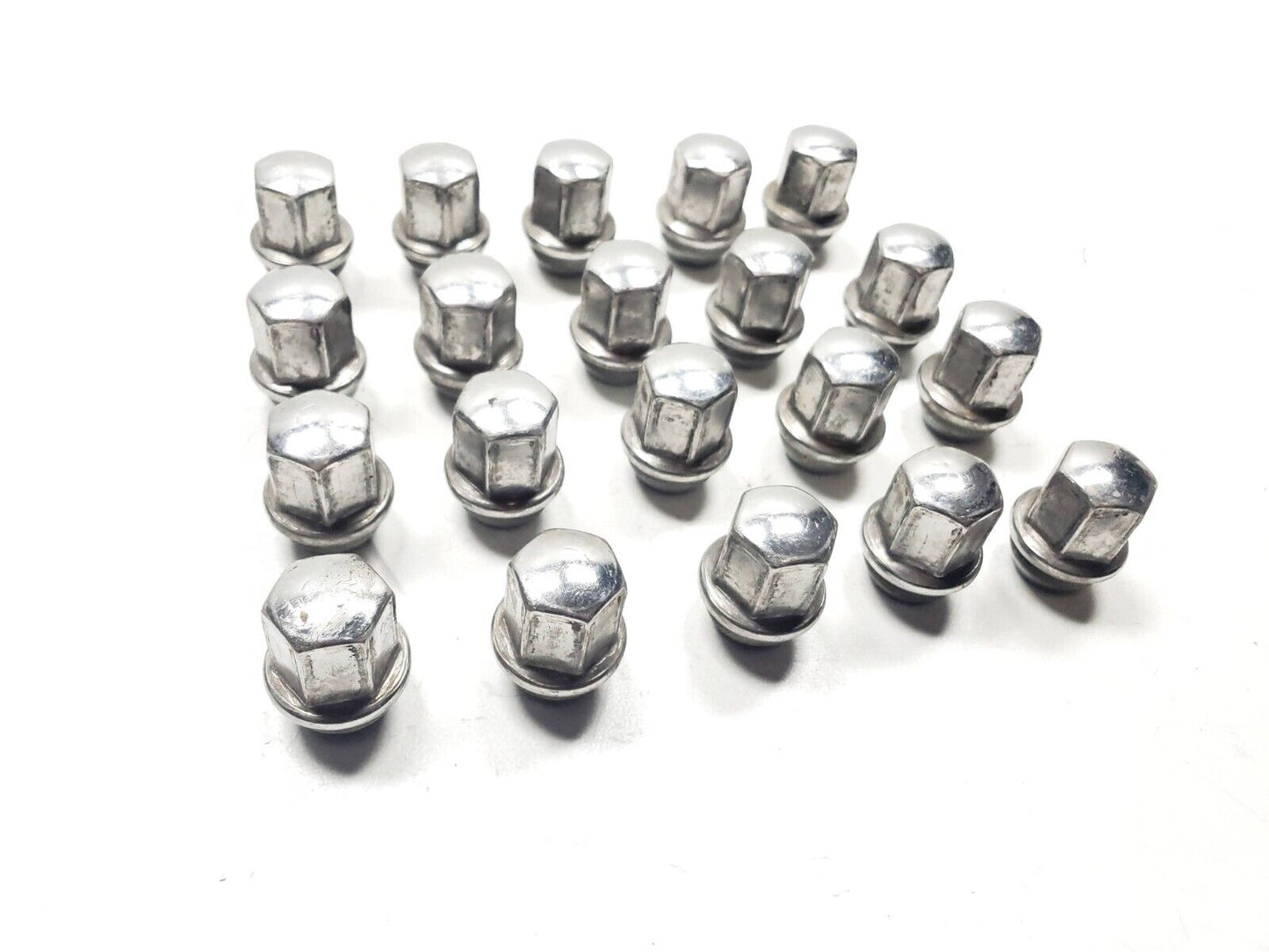 16 17 18 19 20 Dodge Durango Wheel Lug Nut 20pcs OEM 63k Miles