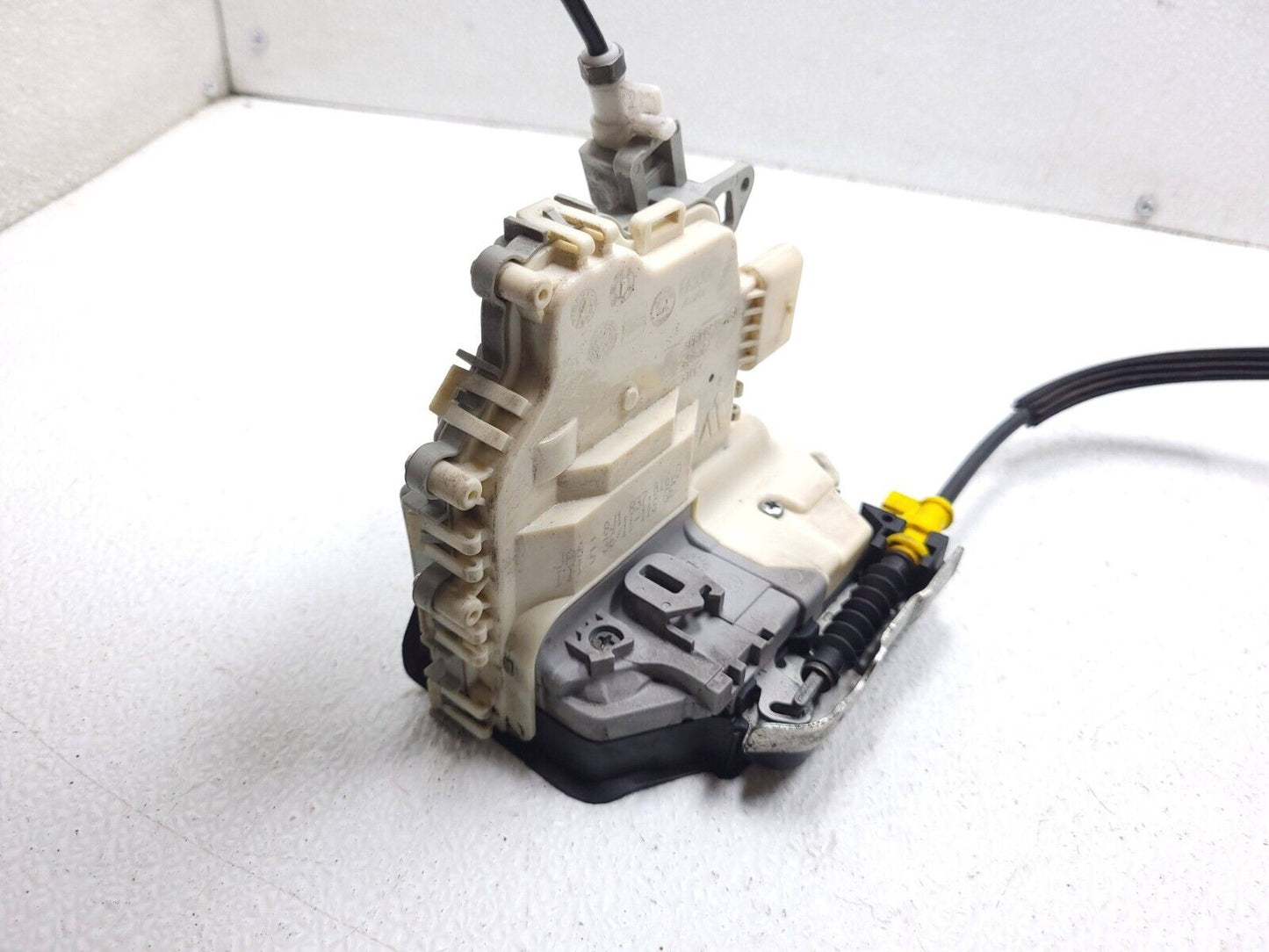 12 13 14 15 16 17 Audi A7 Door Lock Latch Front Right Passenger Side OEM