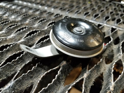 11 12 13 Subaru Forester Horn Alarm Signal High Beam Pitch OEM 33k