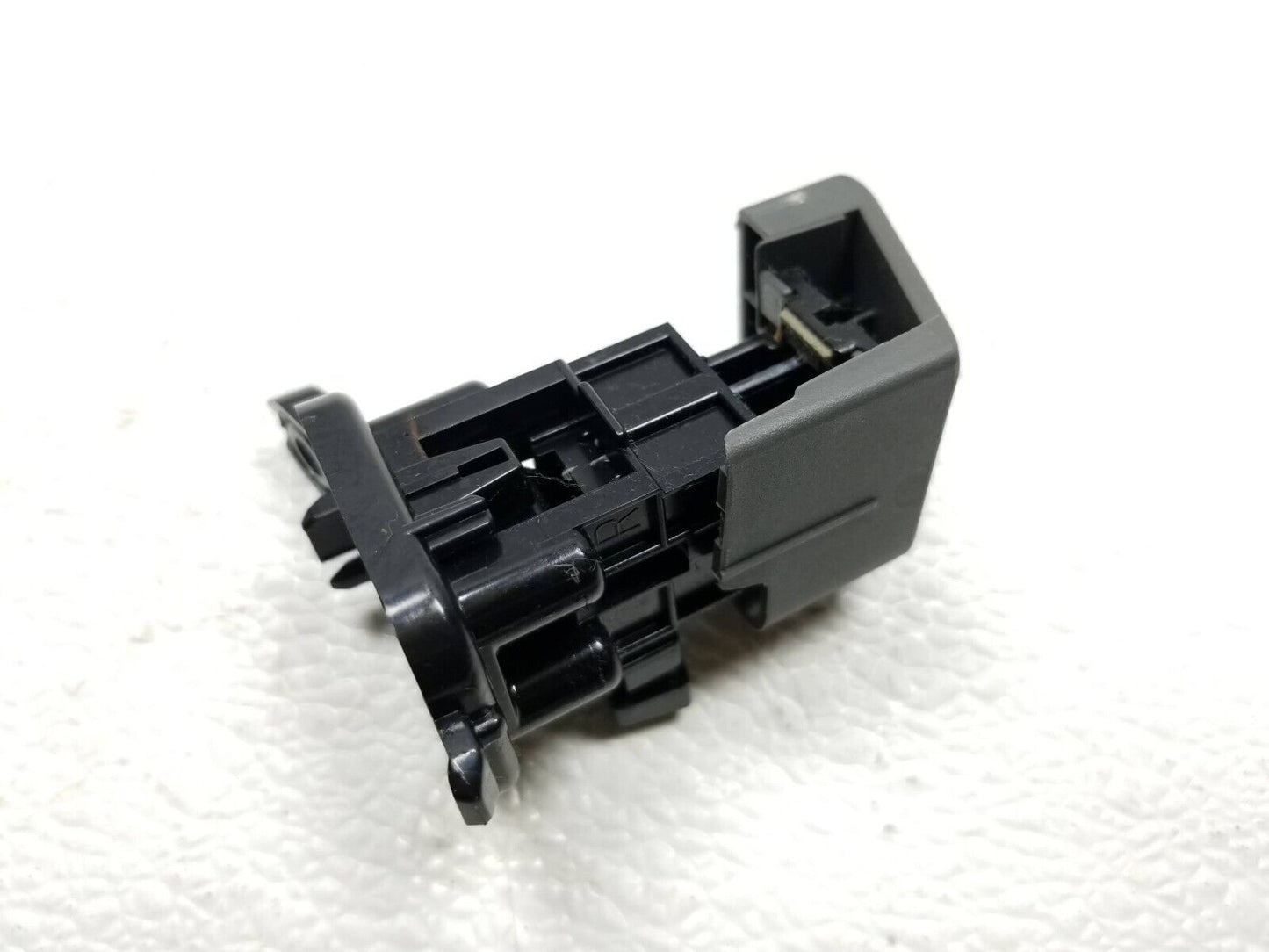 11 12 13 14 15 Toyota Prius Glove Box Release Button OEM