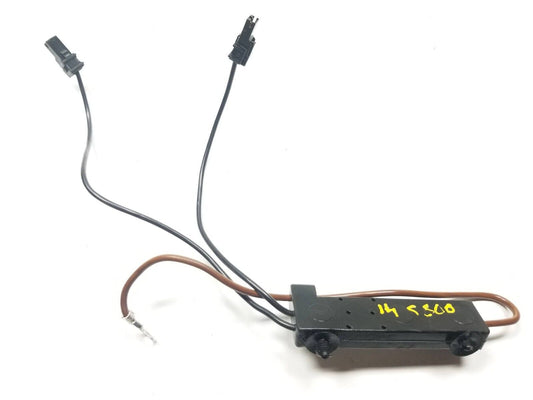 12 13 14 Mercedes-benz C300 Rear Left Side Radio Antenna Noise Filter  OEM