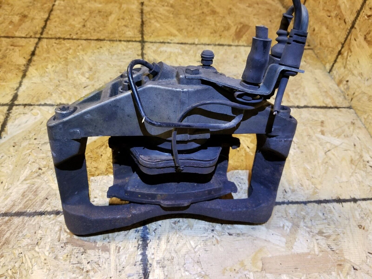 05 06 07 08 Audi A6 C6 Front Brake Caliper Left Driver Side  OEM