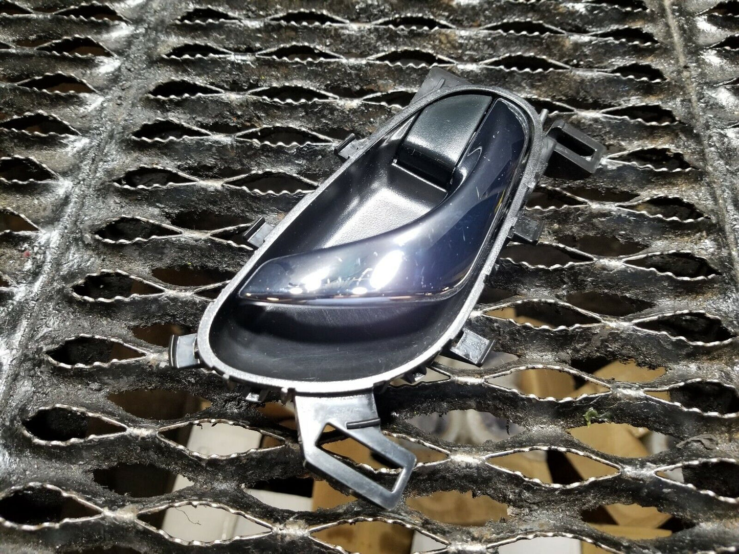 16 17 18 Nissan Sentra Front Right Passenger Interior Door Handle Chrome OEM 40k