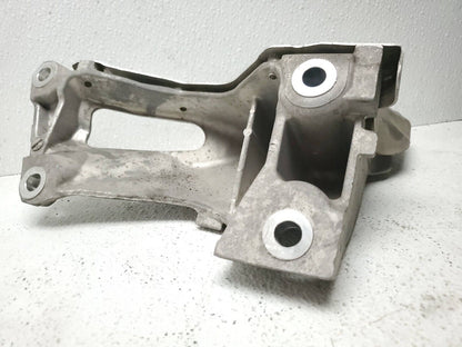 07 08 09 10 11 12 13 BMW X6 Engine Mount Bracket Right Pass Side OEM