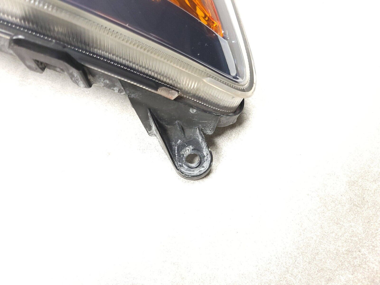 04 - 09 Toyota Prius Headlight Right Passenger Side OEM