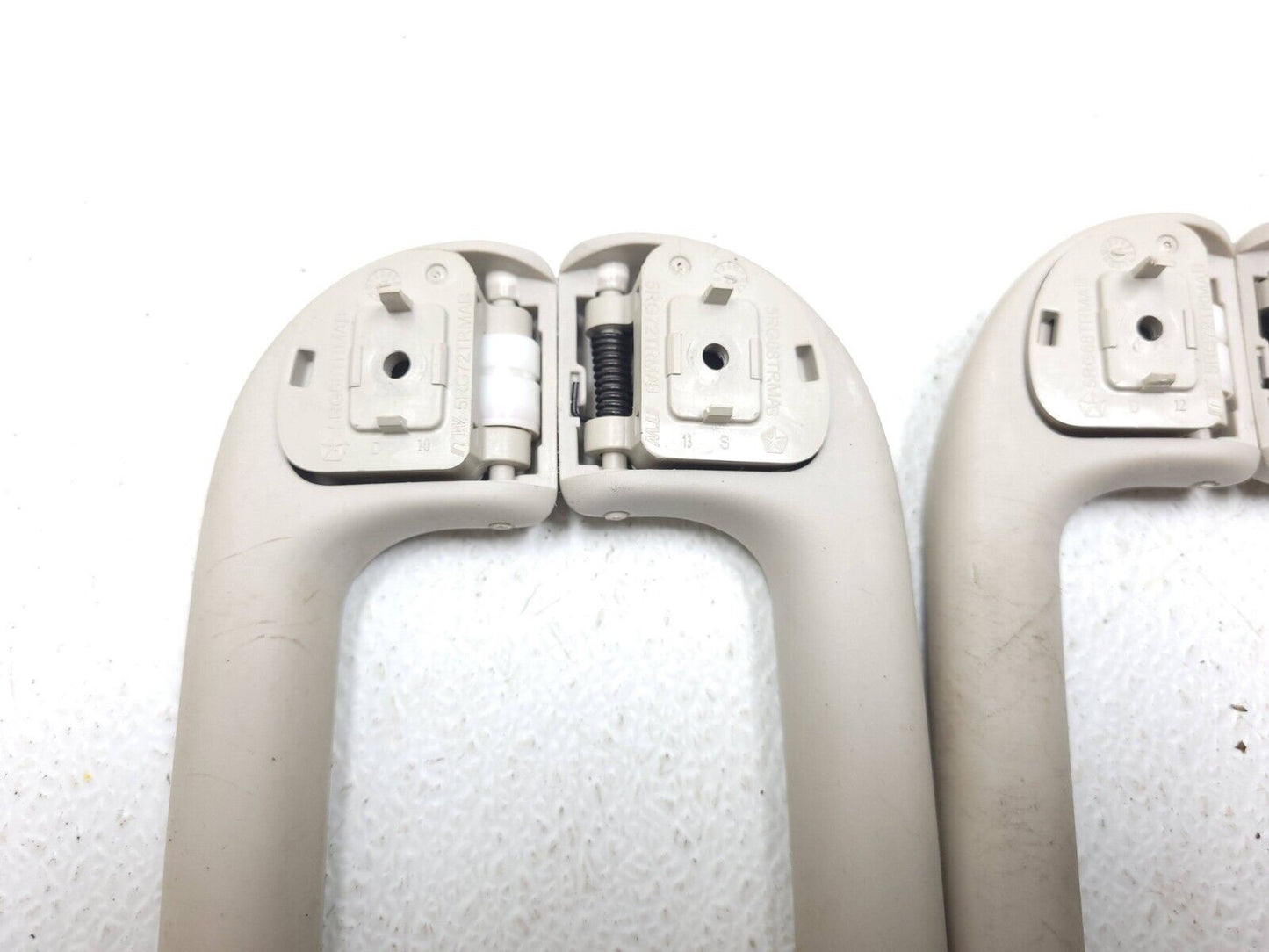 14 15 16 17 18 Jeep Cherokee Roof Grab Handle 4pcs OEM