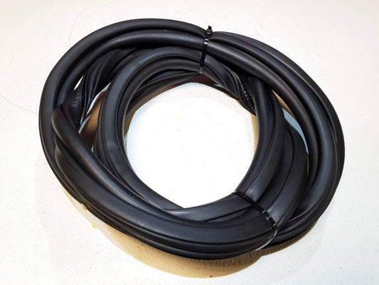 12 13 14 15 Audi A6 Rear Right Passenger Side Door Weatherstrip Seal OEM