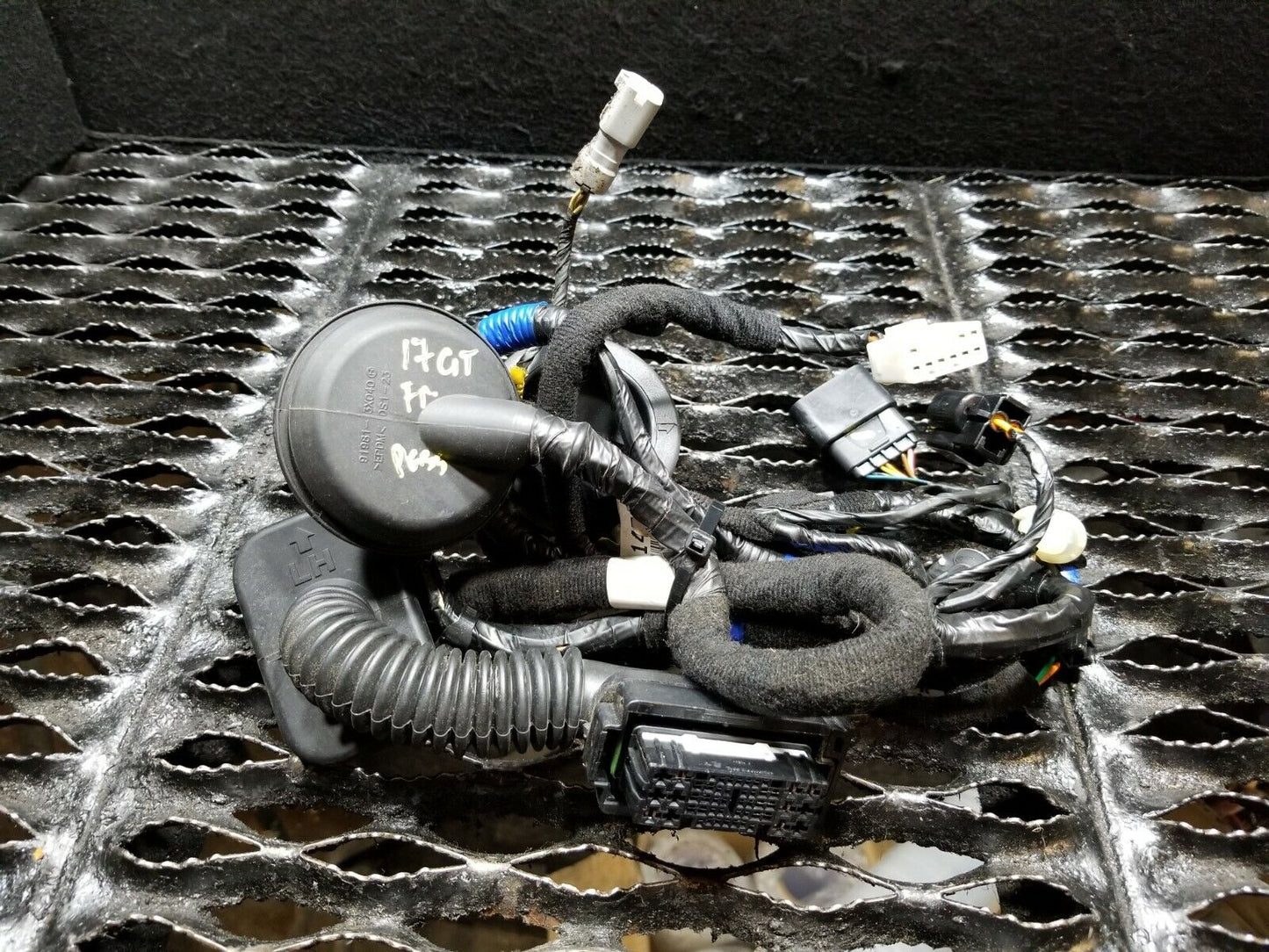 14 15 16 17 Hyundai Elantra Gt Front Door Wire Harness Right Passenger Side OEM