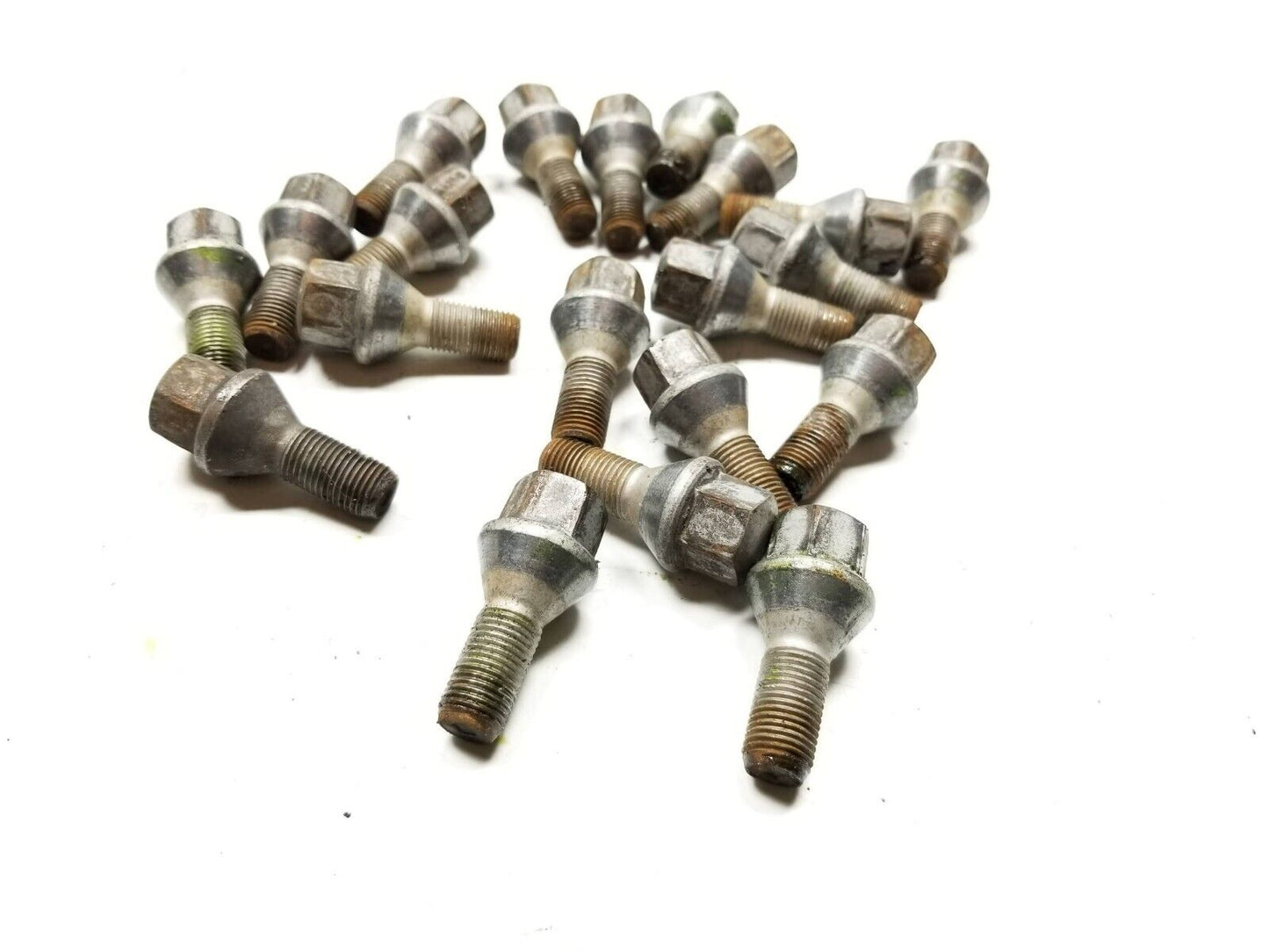 14 15 16 17 Fiat 500l Wheel Lug Nut Bolt 20pcs OEM